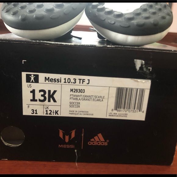 Messi Soccer Cleats Brand New Kids Size 13 - Picture 5 of 6